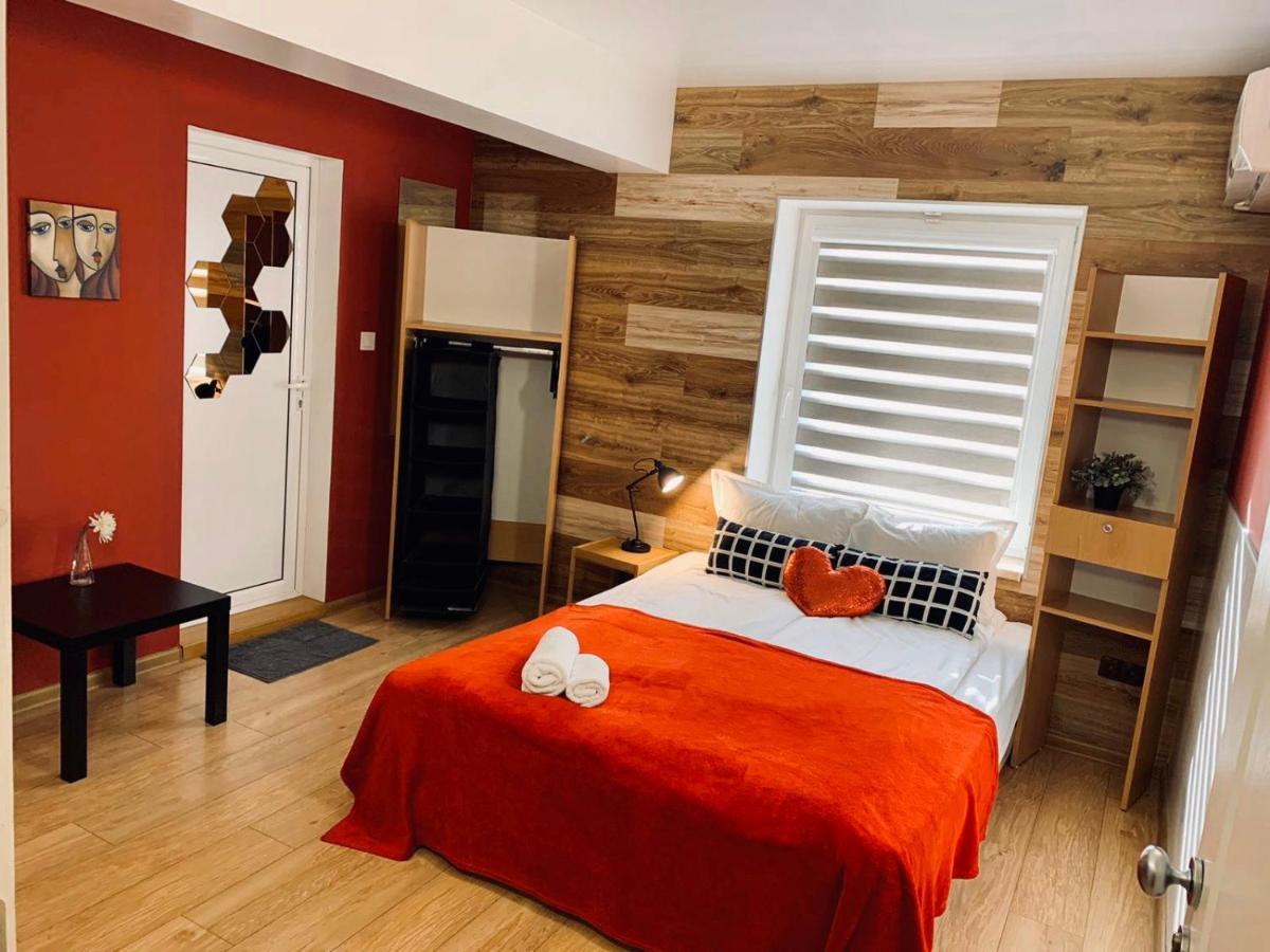 סטרה זגורה Fox Rooms Aparthotel מראה חיצוני תמונה